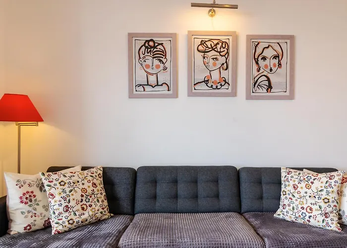 James's Quinta Palmeiras, Spacious 2 Bedroom In Luxury Complex, Walking Distance To Town And Apartmán *