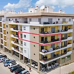 James's Quinta Palmeiras, Spacious 2 Bedroom In Luxury Complex, Walking Distance To Town And Daire *