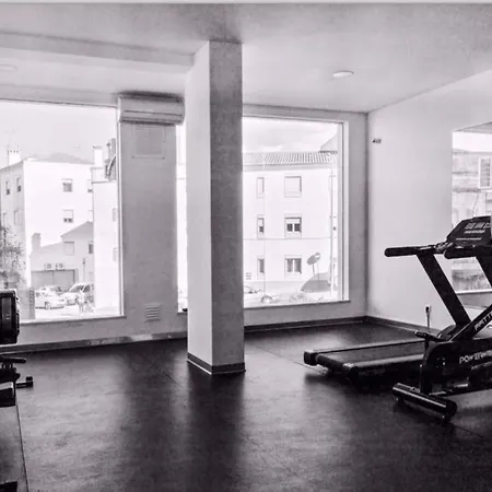 Apartment James's Quinta Palmeiras: Spacious Luxury Near Town And Lagos