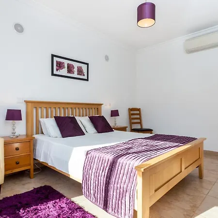 James's Quinta Palmeiras, Spacious 2 Bedroom In Luxury Complex, Walking Distance To Town And *
