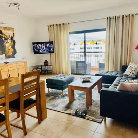 James's Quinta Palmeiras, Spacious 2 Bedroom In Luxury Complex, Walking Distance To Town And Appartement *